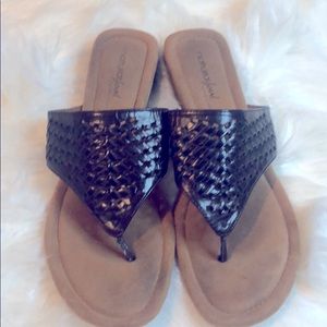 Natural Soul by Naturalizer size 9 brown sandals